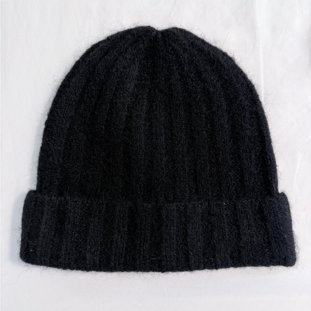 NWOT Aritzia Toque